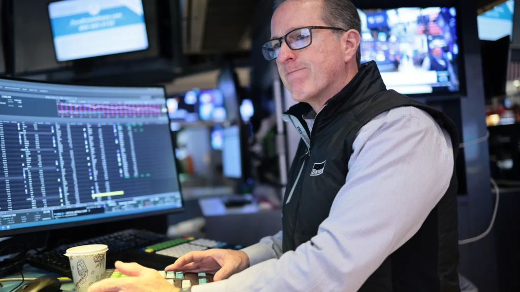 Stock futures rise as oil prices fall after report says Trump looking to end Iran war.